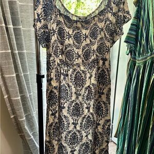 BloomChic Pretty Navy and Cream Patterned Maxi Dress